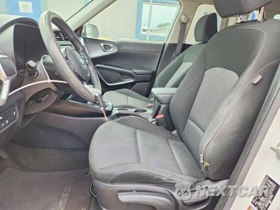 Zdjęcie 7 z 12 samochodu: 2020 KIA SOUL S VIN:KNDJ23AU6L7713904 - miniatura