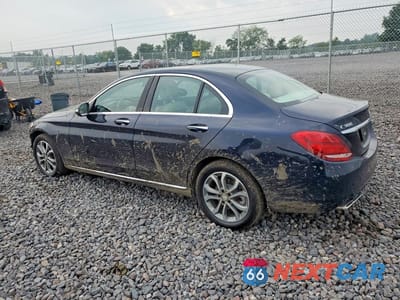 Drugie zdjęcie samochodu z przodu: 2015 MERCEDES-BENZ C 300 4MATIC VIN:55SWF4KB5FU078989 - miniatura