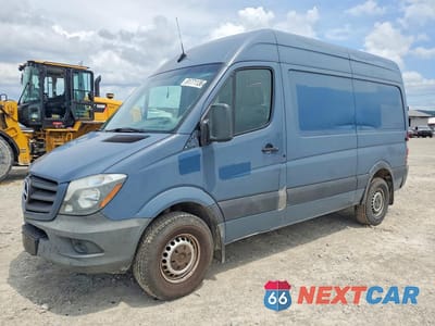 2018 MERCEDES-BENZ SPRINTER 2500 WD3PE7CD1JP647842 - główne zdjęcie licytacji z USA - miniatura