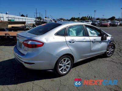 Trzecie zdjęcie samochodu z tyłu: 2019 FORD FIESTA SE VIN:3FADP4BJ2KM149431 - miniatura