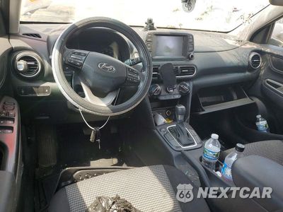Zdjęcie 8 z 13 samochodu: 2018 HYUNDAI KONA SE VIN:KM8K12AA1JU123742 - miniatura
