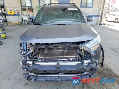 Piąte zdjęcie samochodu w środku: 2022 TOYOTA RAV4 PRIME XSE VIN:JTMEB3FV3ND107984 - miniatura