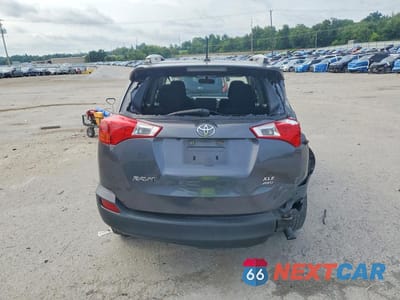 Zdjęcie 6 z 14 samochodu: 2014 TOYOTA RAV4 XLE VIN:JTMRFREVXED089042 - miniatura