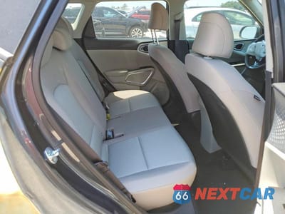 Zdjęcie 10 z 12 samochodu: 2024 KIA SOUL LX VIN:KNDJ23AU1R7242253 - miniatura