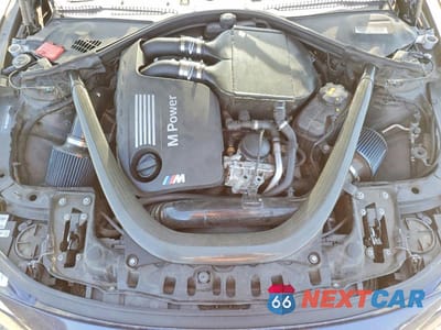 Zdjęcie 11 z 13 samochodu: 2016 BMW M4 VIN:WBS3R9C59GK336641 - miniatura