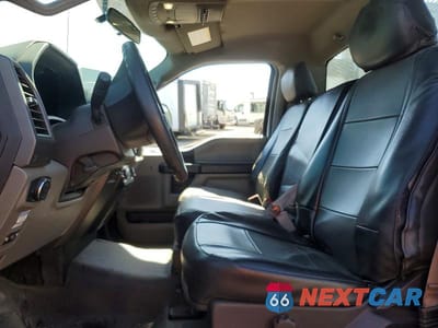 Zdjęcie 7 z 12 samochodu: 2017 FORD F-550 VIN:1FDUF5GT1HEE83750 - miniatura