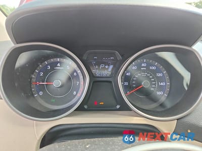 Zdjęcie 9 z 12 samochodu: 2016 HYUNDAI ELANTRA SE VIN:5NPDH4AE5GH746890 - miniatura