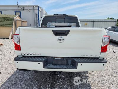 Zdjęcie 6 z 12 samochodu: 2019 NISSAN TITAN SV VIN:1N6AA1E58KN509803 - miniatura