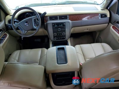 Zdjęcie 8 z 12 samochodu: 2009 GMC SIERRA K1500 SLT VIN:3GTEK33M39G287701 - miniatura