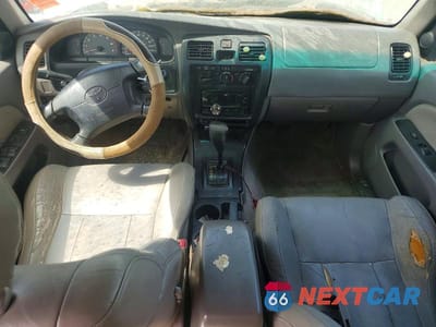 Zdjęcie 8 z 13 samochodu: 2001 TOYOTA 4RUNNER VIN:JT3GN86R710187568 - miniatura