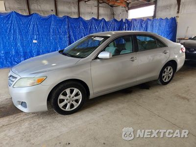 2011 TOYOTA CAMRY LE 4T1BF3EK6BU754563 - główne zdjęcie licytacji z USA - miniatura