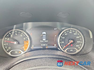 Zdjęcie 9 z 12 samochodu: 2015 JEEP RENEGADE TRAILHAWK VIN:ZACCJBCT0FPB74980 - miniatura