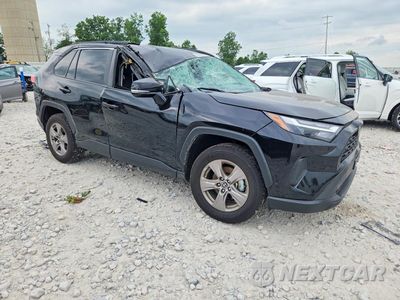 Czwarte zdjęcie samochodu z boku: 2025 TOYOTA RAV4 XLE VIN:2T3P1RFV8SW511263 - miniatura
