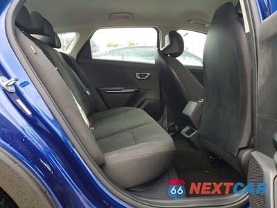 Zdjęcie 10 z 13 samochodu: 2026 KIA K4 LXS VIN:3KPFT4DE5TE260114 - miniatura