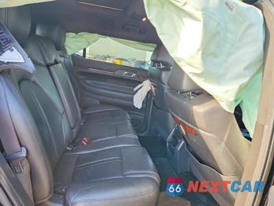 Zdjęcie 11 z 13 samochodu: 2017 LINCOLN MKT VIN:2LMHJ5NK7HBL00376 - miniatura