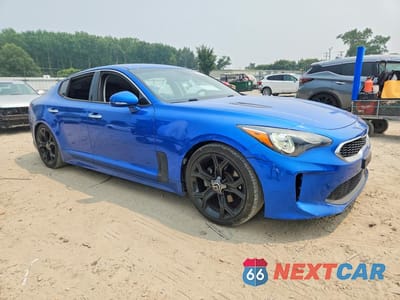 Czwarte zdjęcie samochodu z boku: 2019 KIA STINGER BASE VIN:KNAE15LA5K6066075 - miniatura