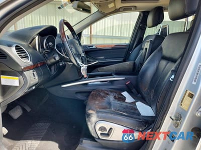 Zdjęcie 7 z 13 samochodu: 2010 MERCEDES-BENZ GL 550 4MATIC VIN:4JGBF8GE2AA623652 - miniatura