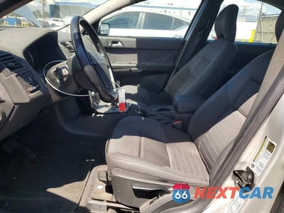 Zdjęcie 7 z 12 samochodu: 2006 VOLVO S40 2.4I VIN:YV1MS390062202358 - miniatura