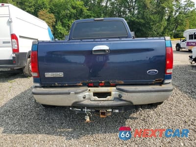Zdjęcie 6 z 13 samochodu: 2005 FORD F350 SUPER DUTY VIN:1FTWX33P05EC54978 - miniatura