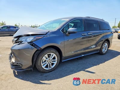 2025 TOYOTA SIENNA XLE 7-PASSENGER 5TDJSKFC4SS201265 - główne zdjęcie licytacji z USA - miniatura