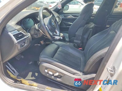 Zdjęcie 7 z 13 samochodu: 2018 BMW 750 XI VIN:WBA7F2C5XJG424324 - miniatura