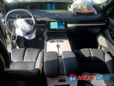 Zdjęcie 8 z 13 samochodu: 2025 LINCOLN NAVIGATOR RESERVE VIN:5LMJJ2LG8SEL03757 - miniatura