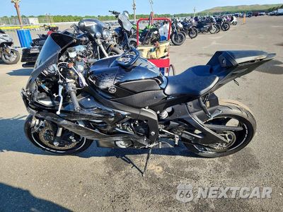 Trzecie zdjęcie samochodu z tyłu: 2020 YAMAHA YZF-R6 VIN:JYARJ28E1LA007534 - miniatura