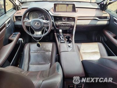 Zdjęcie 8 z 13 samochodu: 2019 LEXUS RX 350 L VIN:JTJDZKCA6K2016442 - miniatura