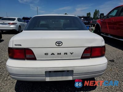 Zdjęcie 6 z 12 samochodu: 1995 TOYOTA CAMRY VIN:JT2SK11E2S0309256 - miniatura