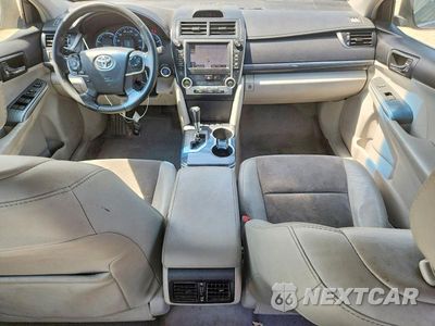Zdjęcie 8 z 12 samochodu: 2012 TOYOTA CAMRY HYBRID XLE VIN:4T1BD1FK1CU054685 - miniatura