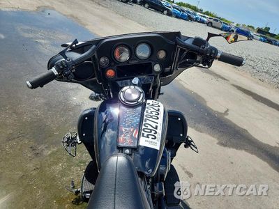 Zdjęcie 6 z 8 samochodu: 2005 HARLEY-DAVIDSON FLHTCUI VIN:1HD1FCW145Y669786 - miniatura