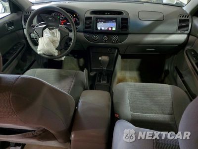 Zdjęcie 8 z 13 samochodu: 2005 TOYOTA CAMRY LE VIN:4T1BE30K85U037936 - miniatura