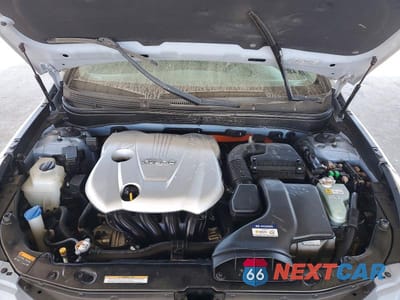 Zdjęcie 11 z 12 samochodu: 2013 HYUNDAI SONATA HYBRID VIN:KMHEC4A43DA071467 - miniatura