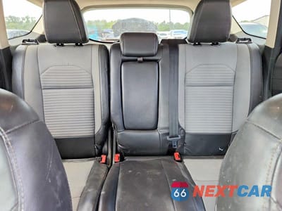 Zdjęcie 10 z 13 samochodu: 2017 FORD ESCAPE SE VIN:1FMCU0GD7HUD37663 - miniatura