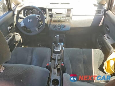 Zdjęcie 8 z 12 samochodu: 2010 NISSAN VERSA 1.8 S VIN:3N1BC1CP9AL458819 - miniatura