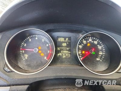 Zdjęcie 9 z 12 samochodu: 2015 VOLKSWAGEN JETTA SE VIN:3VWD17AJ7FM270926 - miniatura