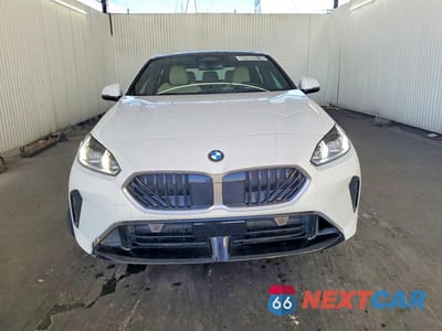 Piąte zdjęcie samochodu w środku: 2026 BMW 228 VIN:WBA83GG04T7T60079 - miniatura