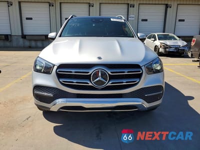 Piąte zdjęcie samochodu w środku: 2020 MERCEDES-BENZ GLE 350 4MATIC VIN:4JGFB4KE5LA081933 - miniatura