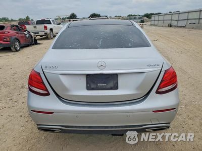 Zdjęcie 6 z 12 samochodu: 2017 MERCEDES-BENZ E 300 4MATIC VIN:WDDZF4KB2HA101497 - miniatura