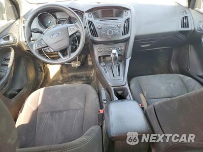 Zdjęcie 8 z 13 samochodu: 2016 FORD FOCUS VIN:1FADP3K25GL368704 - miniatura
