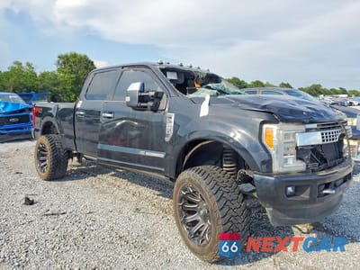 Czwarte zdjęcie samochodu z boku: 2018 FORD F250 SUPER DUTY VIN:1FT7W2BTXJEC39267 - miniatura