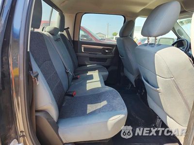 Zdjęcie 10 z 12 samochodu: 2019 RAM 1500 CLASSIC SLT VIN:1C6RR7LT8KS599286 - miniatura