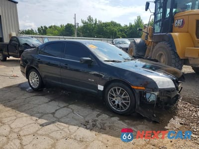 Czwarte zdjęcie samochodu z boku: 2008 MERCURY MILAN PREMIER VIN:3MEHM08108R617042 - miniatura