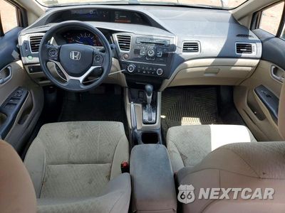 Zdjęcie 8 z 12 samochodu: 2015 HONDA CIVIC LX VIN:19XFB2F5XFE224055 - miniatura