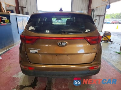 Zdjęcie 6 z 13 samochodu: 2017 KIA SPORTAGE EX VIN:KNDPNCAC9H7032037 - miniatura