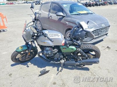 Trzecie zdjęcie samochodu z tyłu: 2021 MOTO GUZZI V7 STONE VIN:ZGUKZUA06MM000438 - miniatura