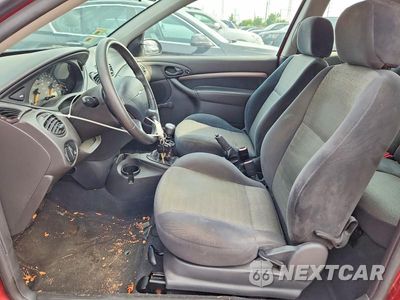 Zdjęcie 7 z 12 samochodu: 2000 FORD FOCUS ZX3 VIN:3FAFP3135YR251288 - miniatura