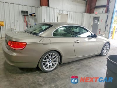 Trzecie zdjęcie samochodu z tyłu: 2009 BMW 328 I SULEV VIN:WBAWR33559PX75498 - miniatura