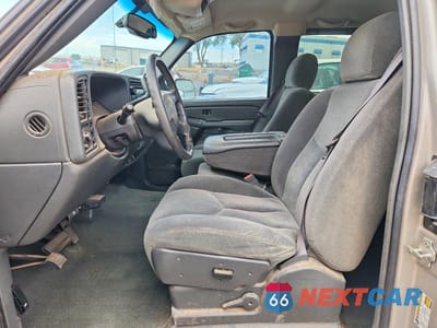 Zdjęcie 7 z 13 samochodu: 2004 CHEVROLET SILVERADO K2500 HEAVY DUTY VIN:1GCHK29284E394305 - miniatura