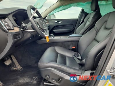 Zdjęcie 7 z 14 samochodu: 2023 VOLVO XC60 PLUS VIN:YV4H60DN2P1210592 - miniatura